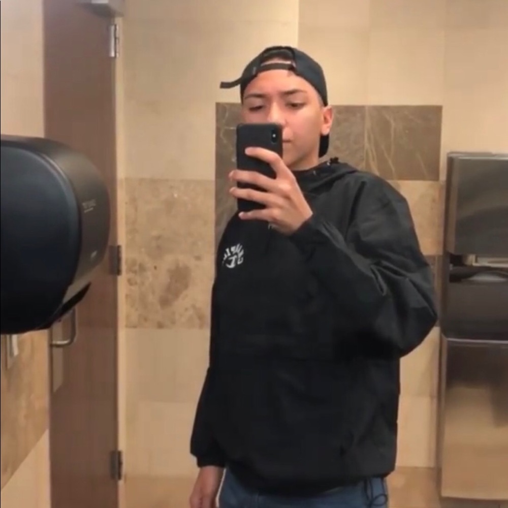 Meet your Posher, Joel